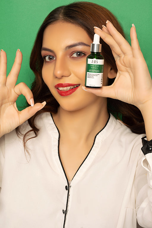 Anti-Acne Serum with Tea Tree, Neem, Mandelic Acid & Retinol