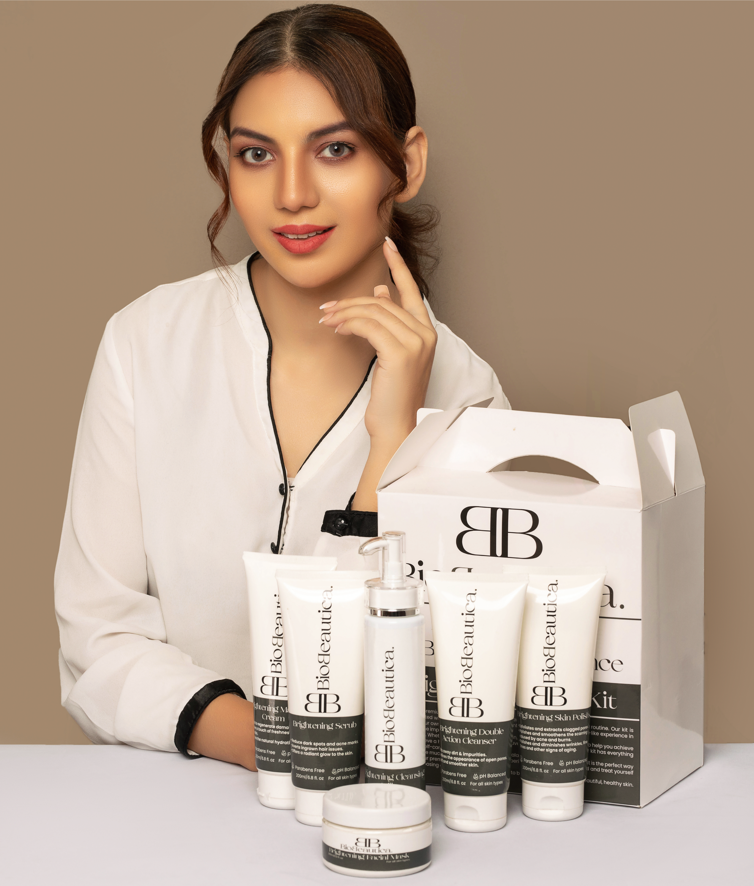 Complete Brightening Facial Kit – Glow in 6 Steps (No need Saloon)